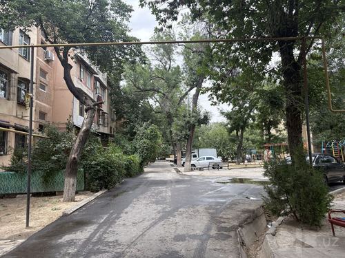 4-xonali kvartira, 72 m²