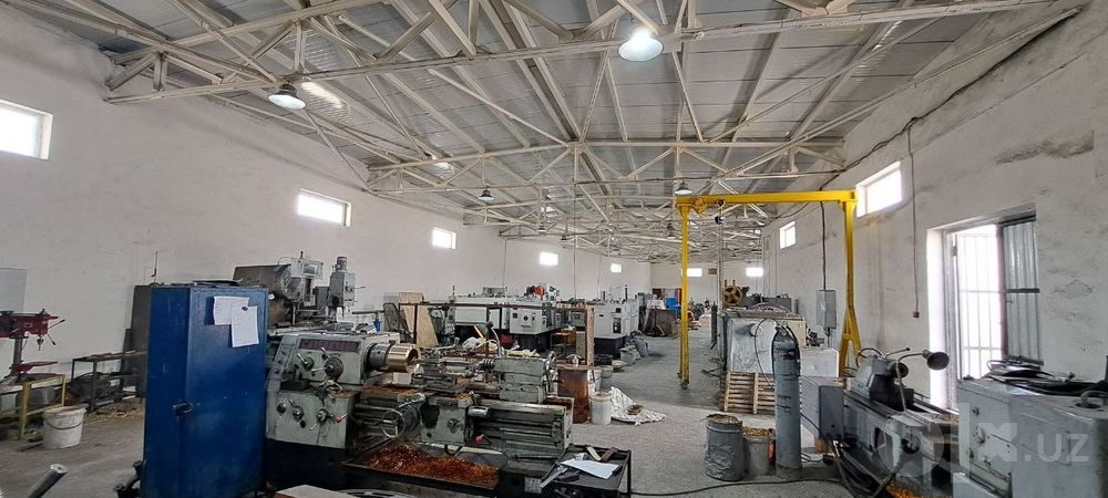Продаётся база! готовый бизнес! 29 соток территории, Сергели It park