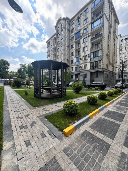 4-room apartment, 380 m², 3/8 floor, Tashkent, Yunusabad District, for rent