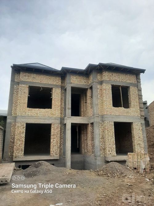 7-xonali uy, 430 m²