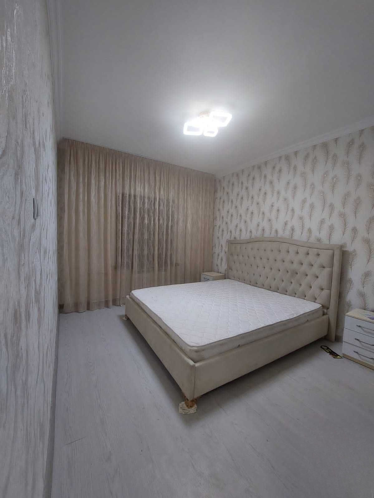 3-комнатная квартира, 80 м², 3/5 эт, Ташкент, Мирабадский район, в аренду