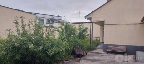 4-комнатный дом, 440 м²