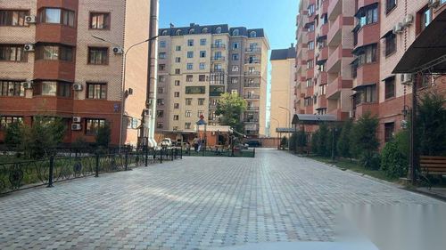 2-комнатная квартира, 80 м²