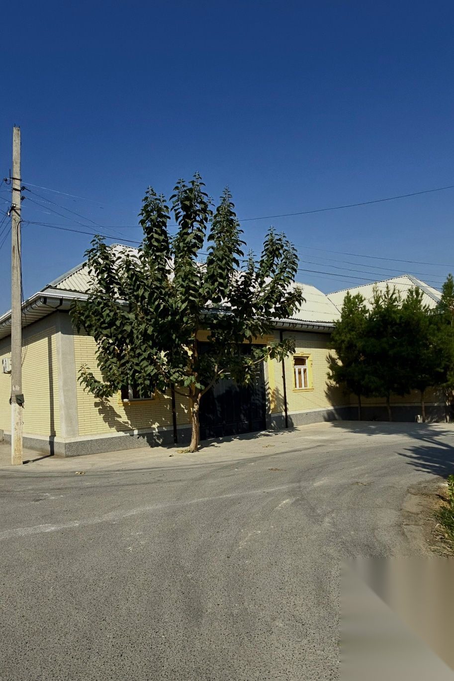 8-room house, 800 m², Fergana, for sale