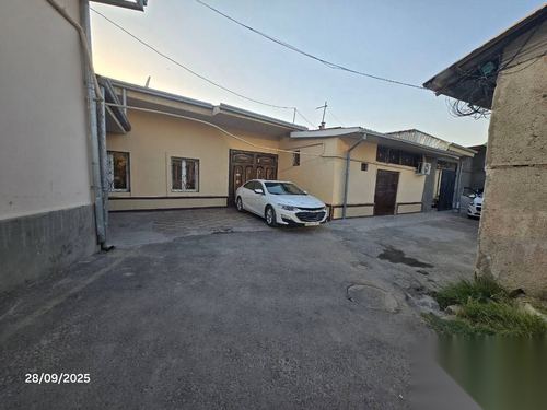 Srochna Uchastka yer xisobida Sotiladi