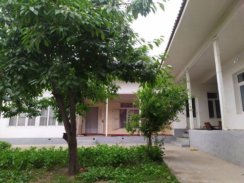Uchastka sotiladi 8.7 sotix