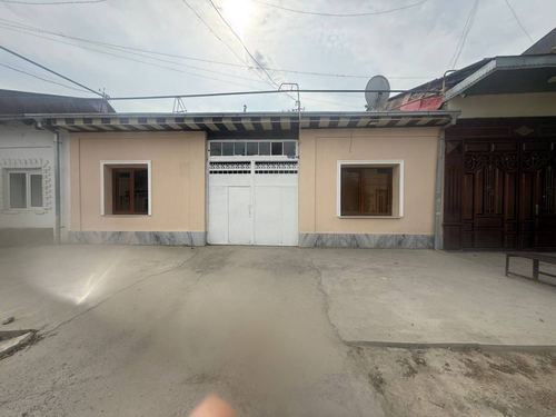 5-комнатный дом, 400 м²