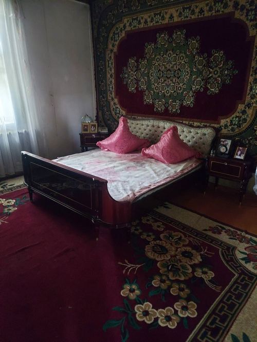 5-комнатная квартира, 1 м²