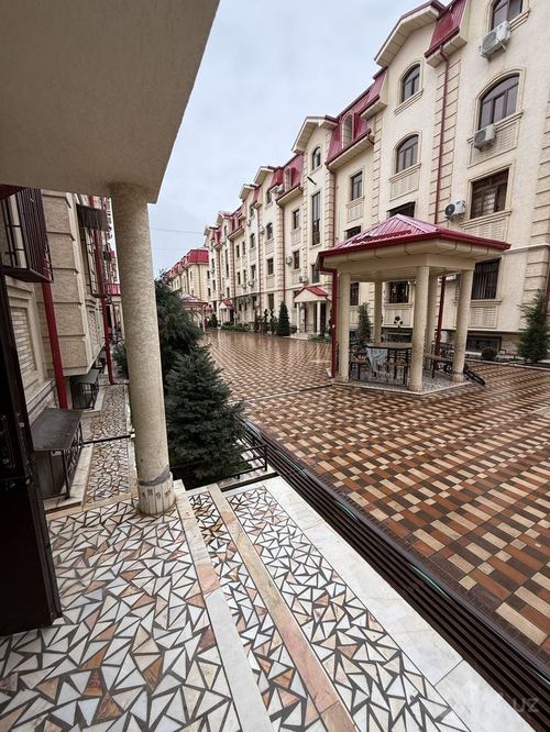 2-комнатная квартира, 60 м²
