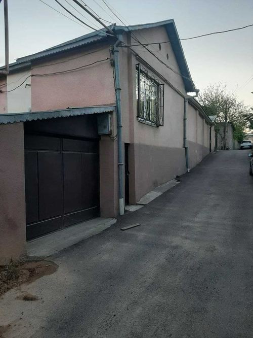 4-комнатный дом, 373 м²