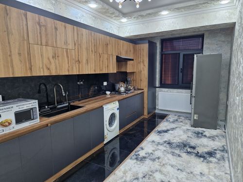 2-комнатная квартира, 80 м²