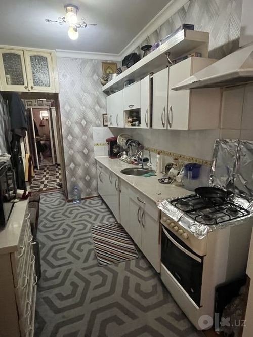 3-xonali kvartira, 70 m²