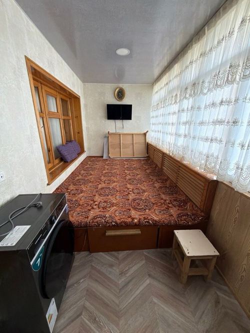 3-комнатная квартира, 10 м²