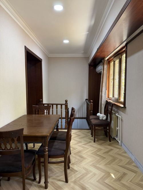 5-комнатная квартира, 120 м²