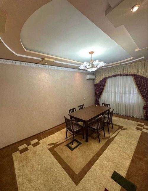 4-xonali kvartira, 150 m²