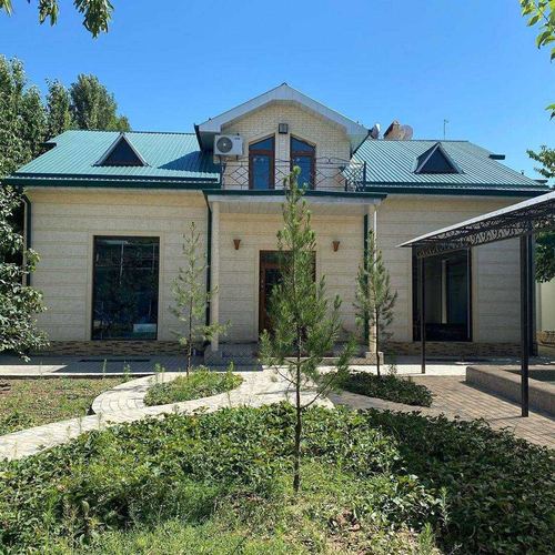 4-комнатная квартира, 6 м²