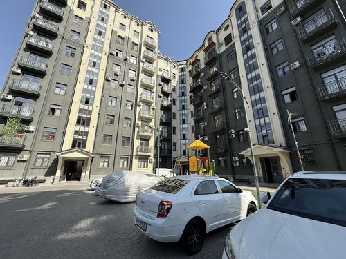 3-комнатная квартира, 80 м²