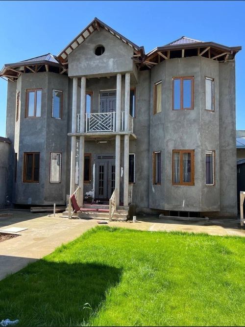 8-room house, 415 m²