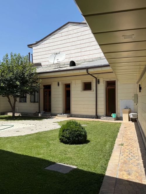 7-room house, 200 m²