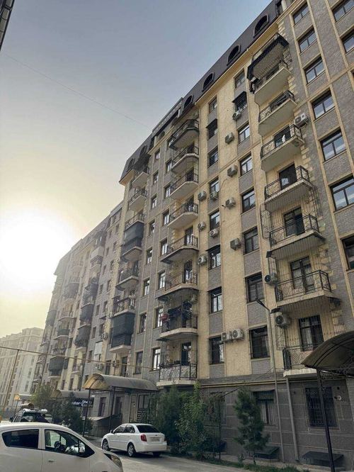 2-xonali kvartira, 96 m²