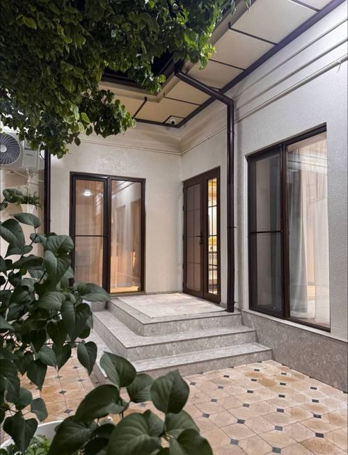5-комнатный дом, 150 м²