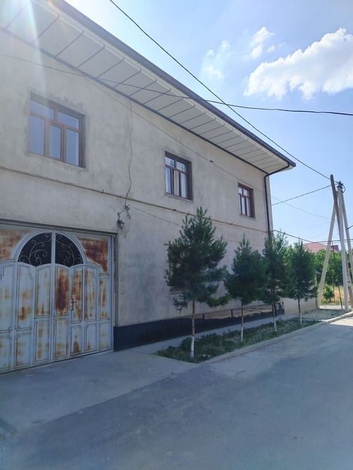 9-xonali uy, 600 m²