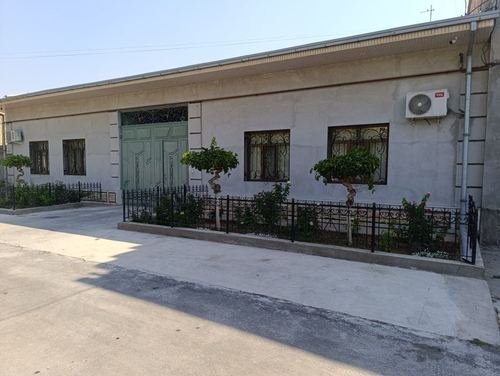 4-xonali uy, 200 m²