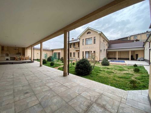 5-xonali uy, 400 m²