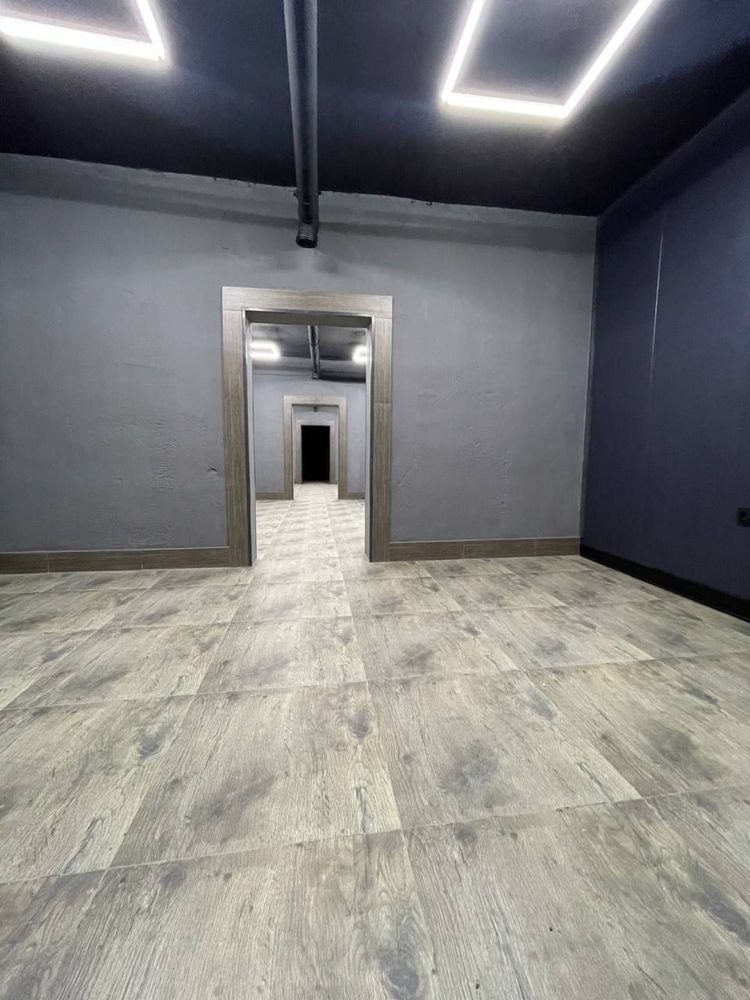 Hamza metro, Novza, 130m2 office / For computer room