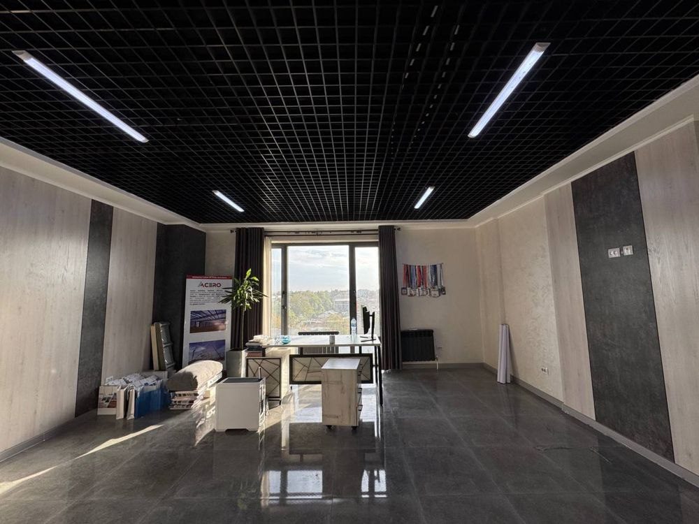 Office for rent 24/7, business center