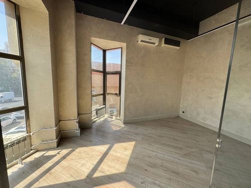 Euro office for rent 525 sq.m, near Labzak, 1st line, Shaykhantahur district