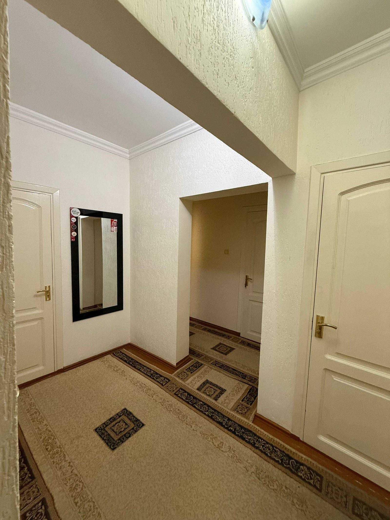 4-комнатная квартира, 90 м², Ташкент, Шайхантахурский район, на продажу