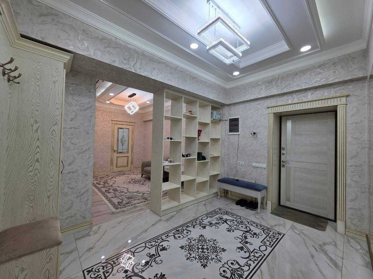 4-xonali kvartira, 90 m², Toshkent, Yakkasaroy tumani, sotuvga