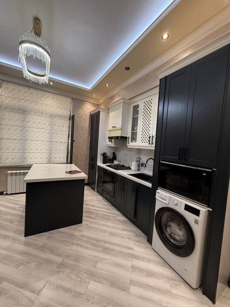 3-комнатная квартира, 95 м², Ташкент, Яккасарайский район, на продажу