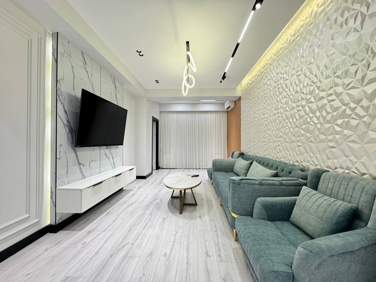 4-комнатная квартира, 115 м², Ташкент, Яккасарайский район, на продажу