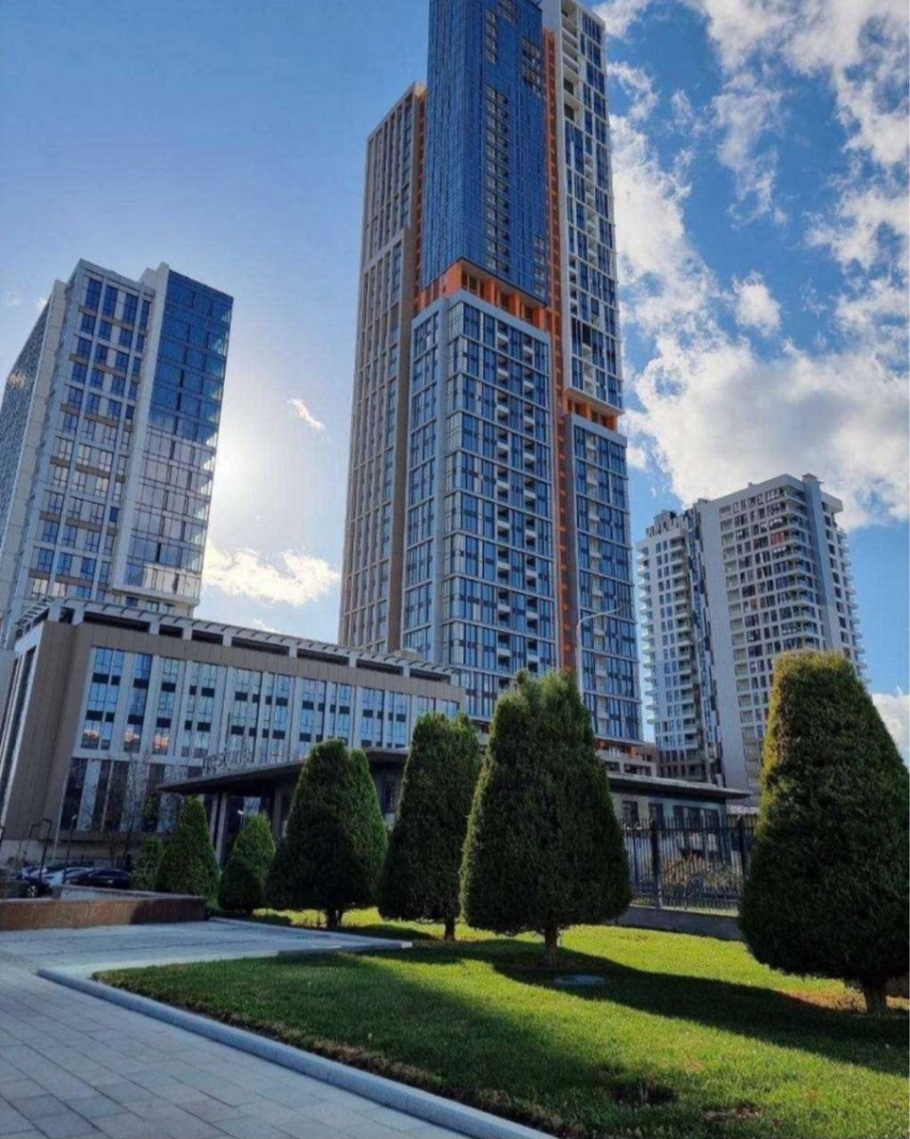3-xonali kvartira, 74 m², Toshkent, Shayxontohur tumani, sotuvga