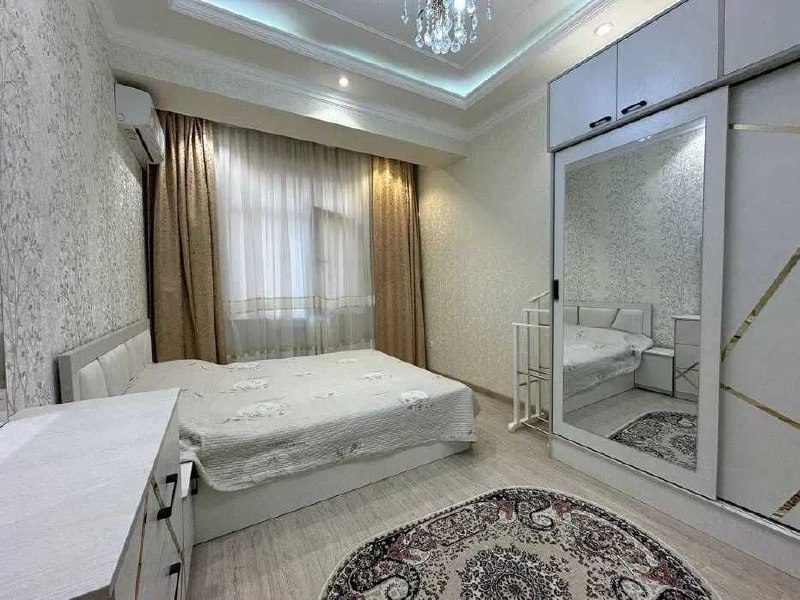 4-комнатная квартира, 110 м², Ташкент, Яккасарайский район, на продажу