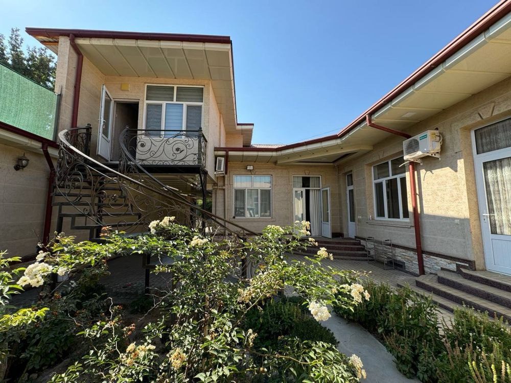 6-room house, 250 m², Tashkent, Chilanzar District, for sale