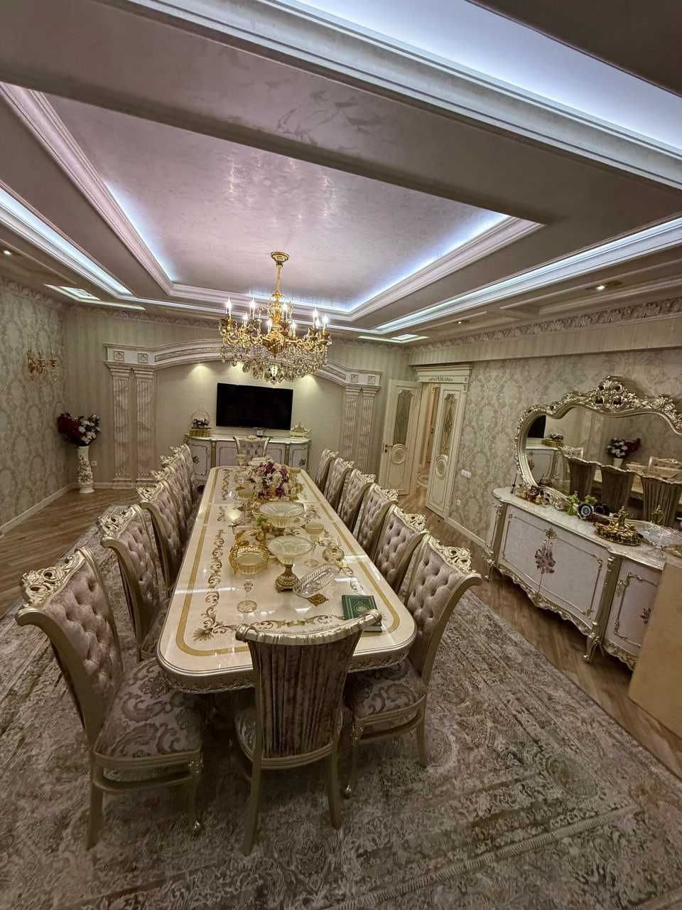 8-комнатная квартира, 387.51 м², Ташкент, Шайхантахурский район, на продажу