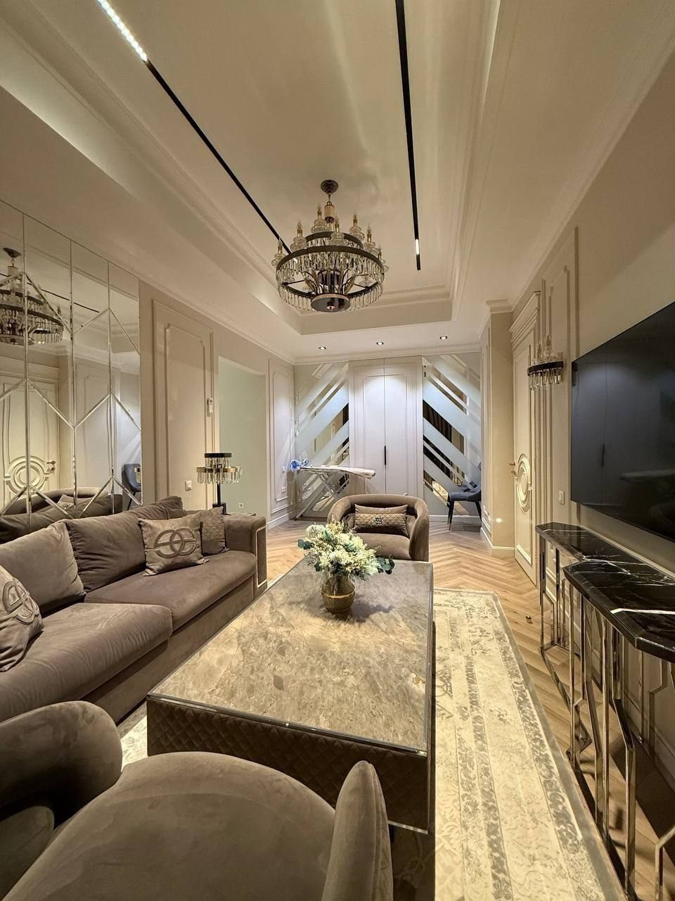 6-xonali kvartira, 220 m², Toshkent, Shayxontohur tumani, sotuvga