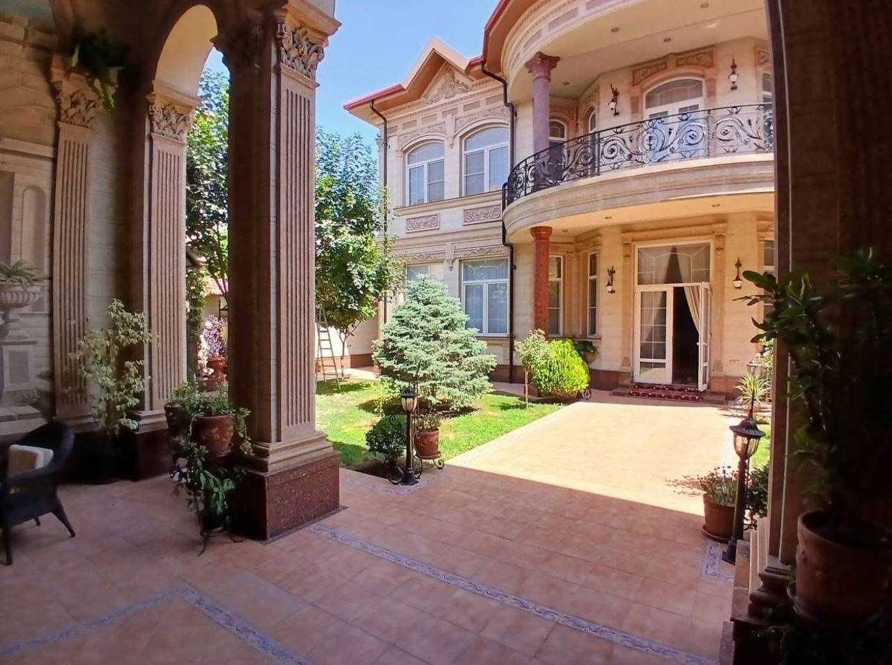 9-xonali uy, 700 m², Toshkent, Yakkasaroy tumani, sotuvga