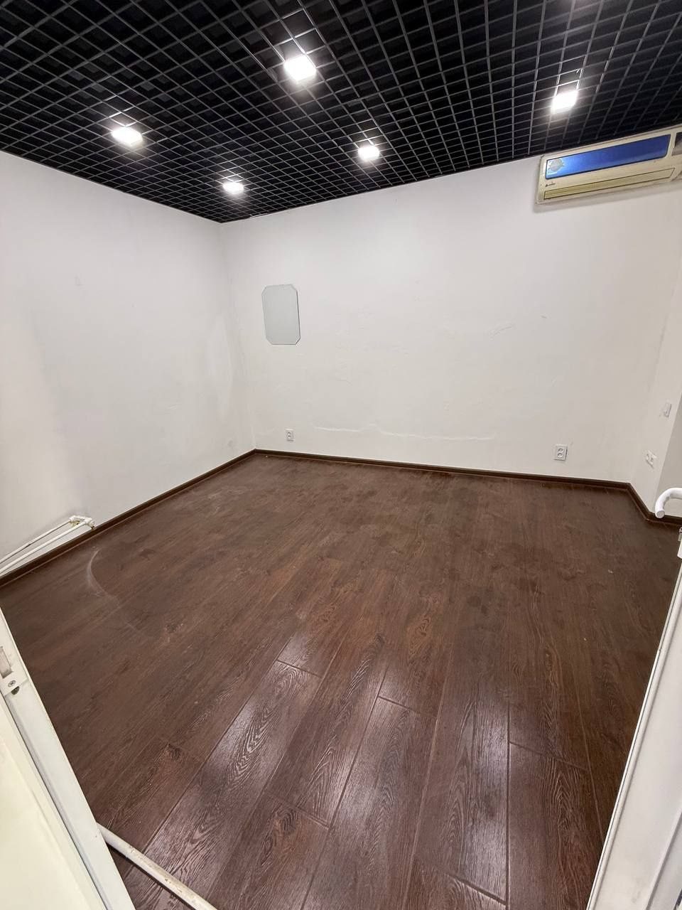 Chilonzorda 100 m2 ofis ijara uchun beriladi