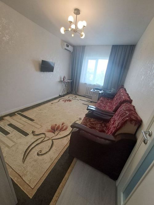 Urgent sale: apartment Kuylyuk 5, 1/2 floor, 4/5 floors total, furnished