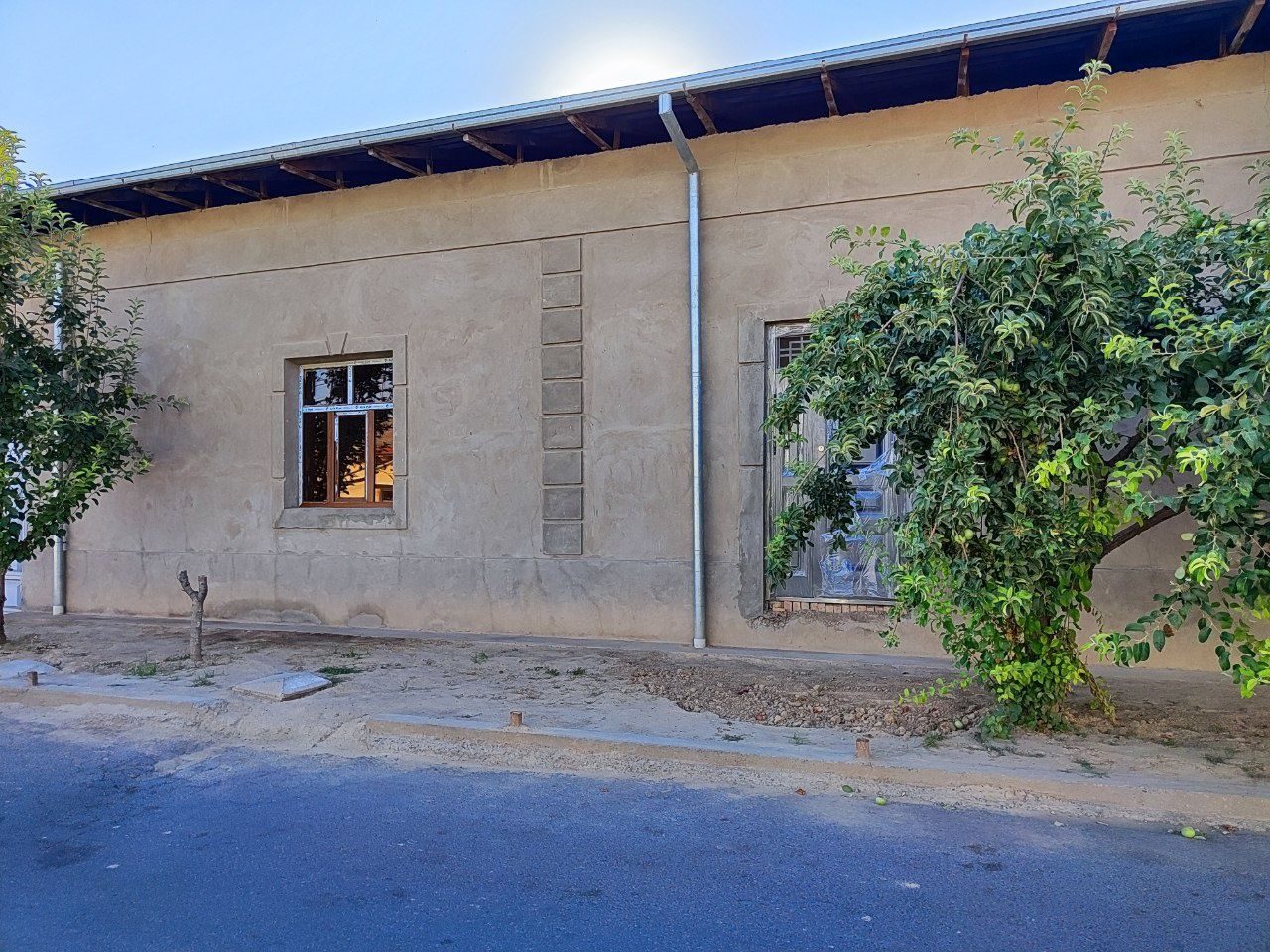 4-комнатный дом, 1500 м², Ташкент, Сергелийский район, на продажу