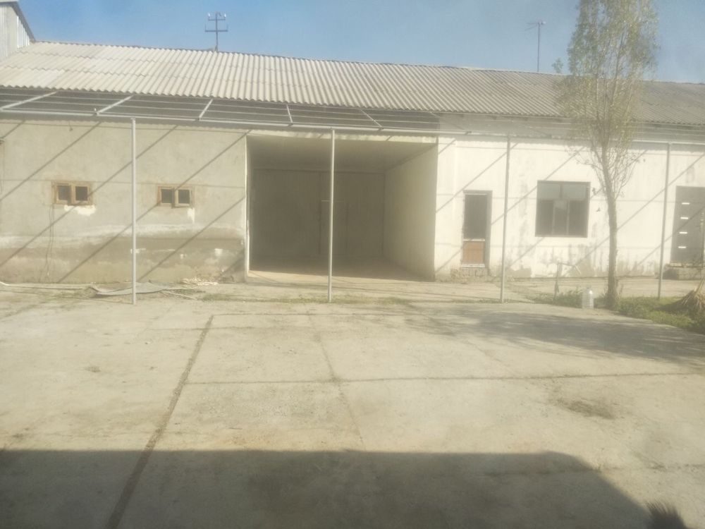 4-комнатный дом, 2000 м², Ташкент, Чиланзарский район, на продажу