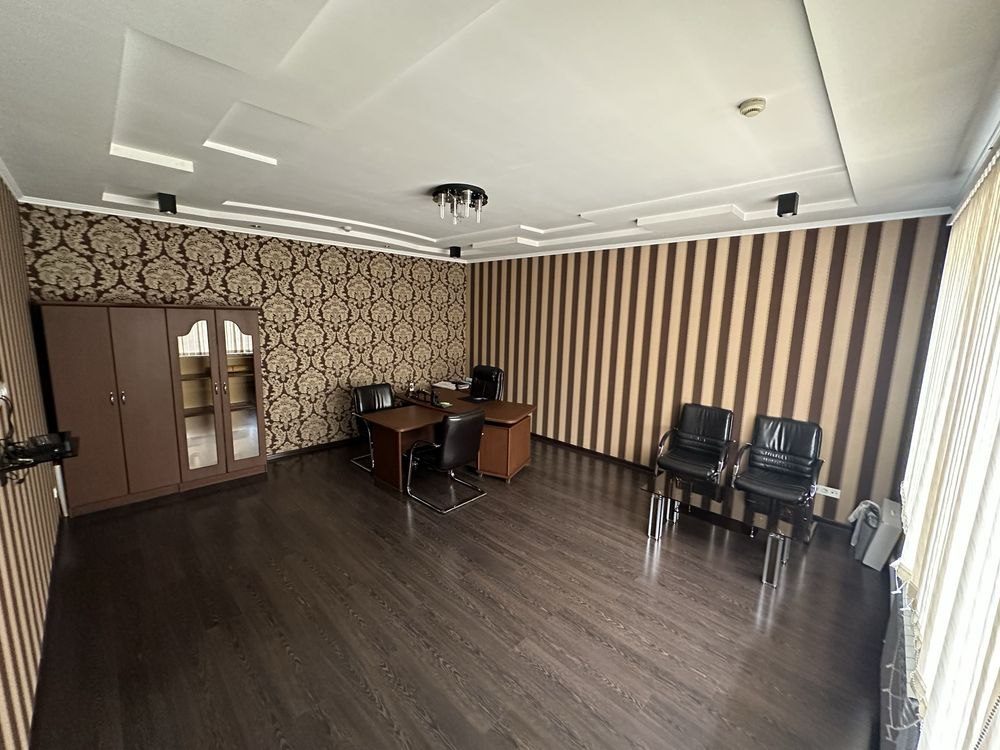 Ofis ombor sotiladi