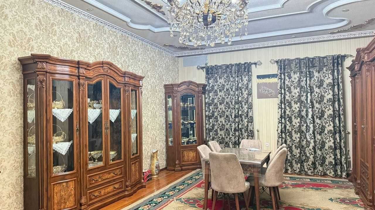 6-xonali uy, 380 m², Toshkent, Chilonzor tumani, sotuvga