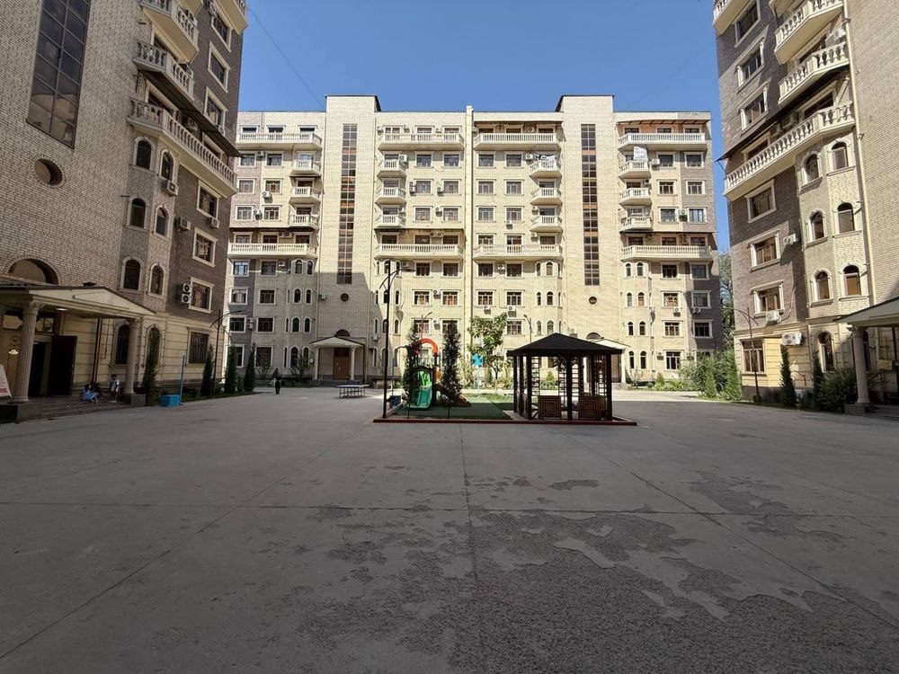 4-xonali kvartira, 90 m², Toshkent, Yakkasaroy tumani, sotuvga