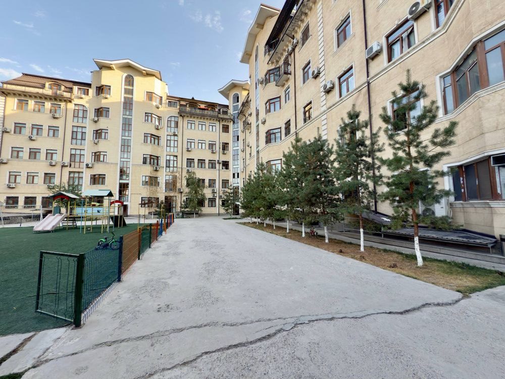 4-xonali kvartira, 150 m², Toshkent, Yakkasaroy tumani, sotuvga