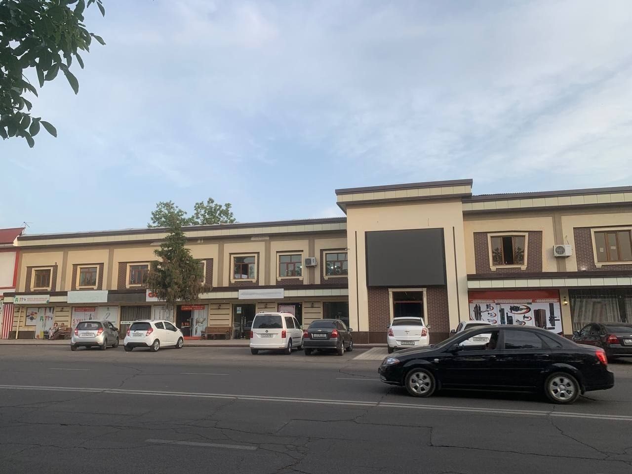 Building for sale, Uchtepa district, first line